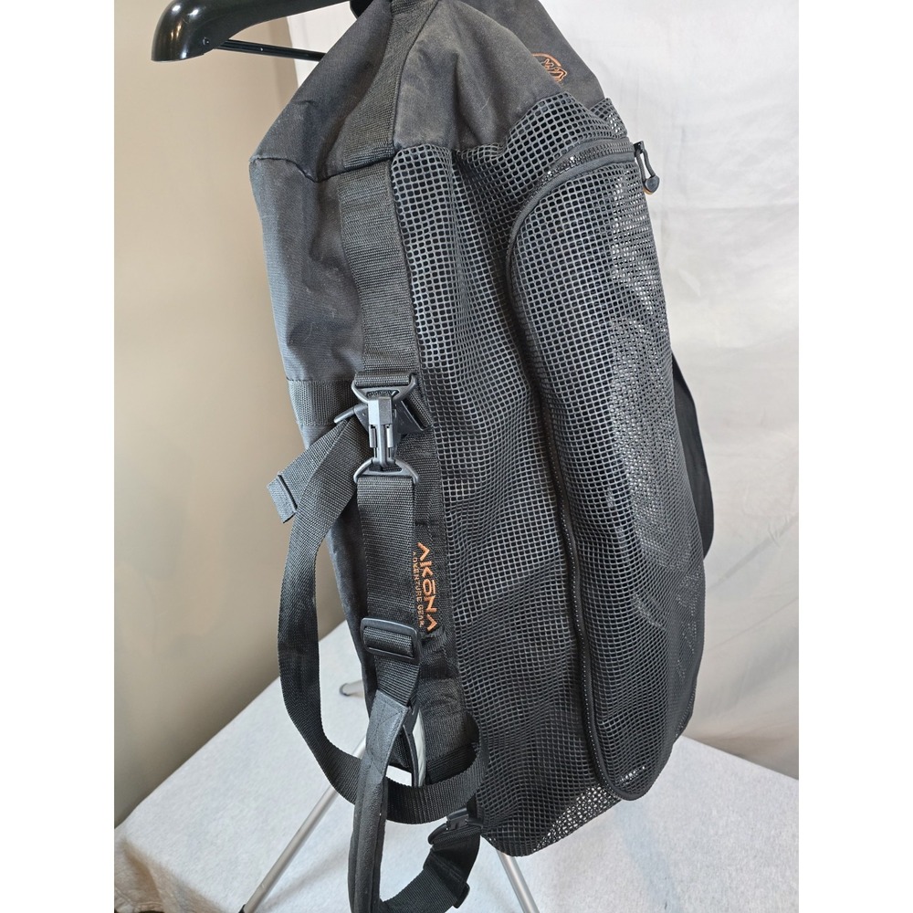Akona Extra Large Dive Bag In Black Very Well Built